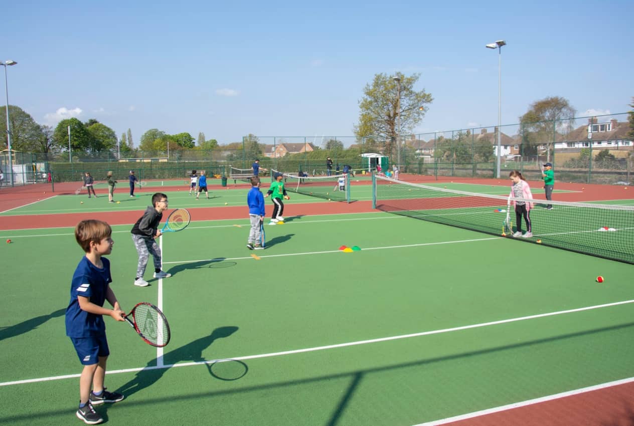 Junior Tennis Junior Tennis